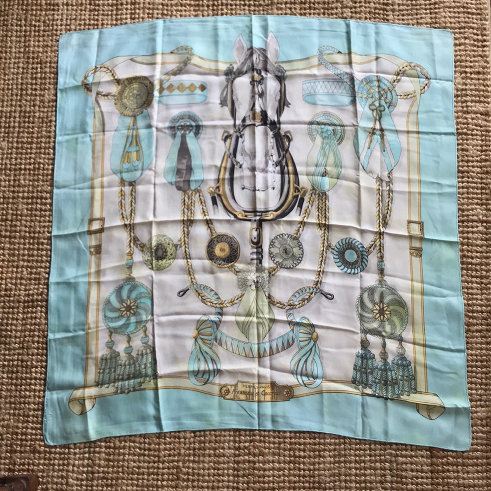 Frontaux et Cocardes Hermes Scarf